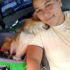 Meet your Posher, Kayla